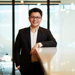 Dexter Tiah