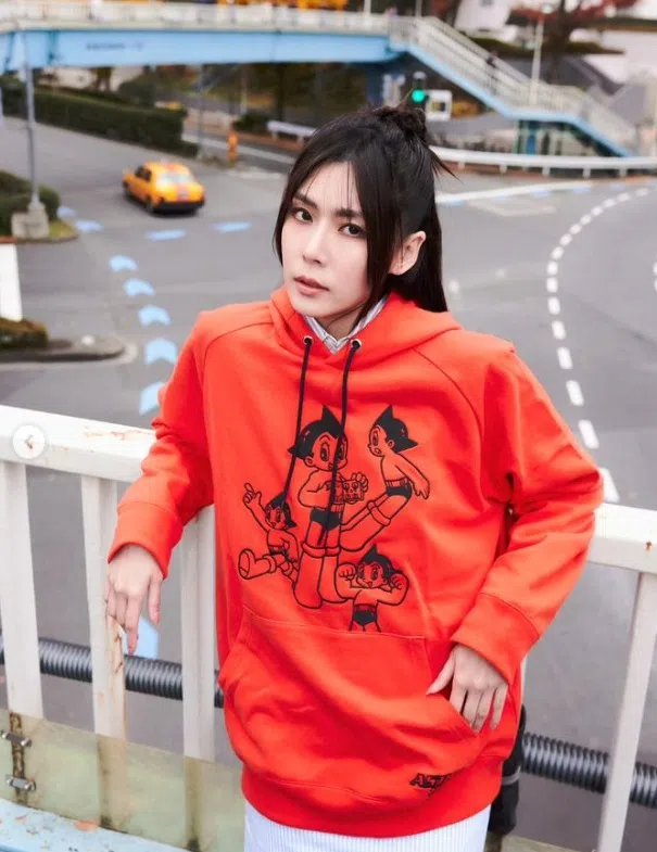 黄思恬说，会和家人吃了团圆饭才去工作。（艺人IG）
