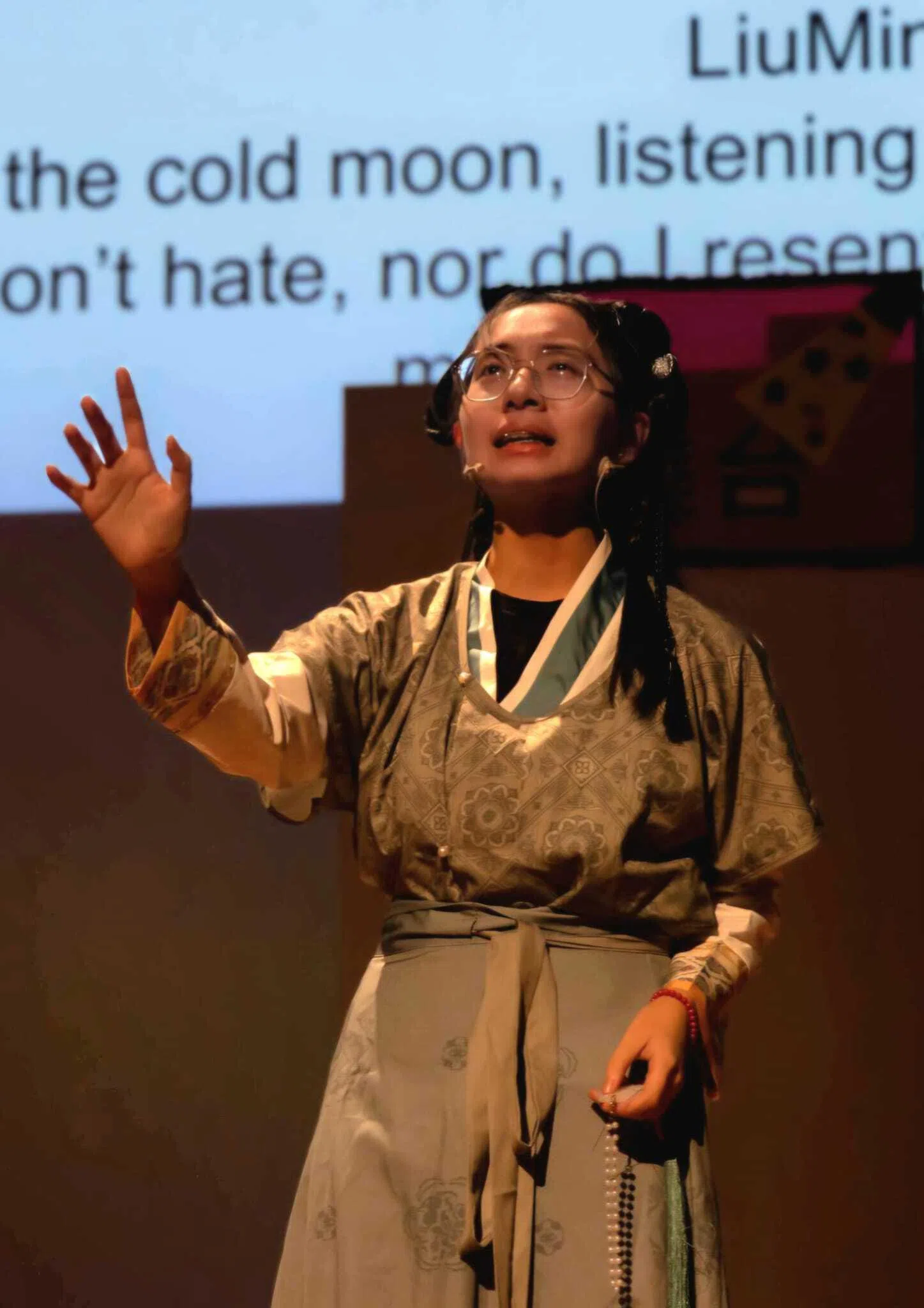 饰演“长平”的刘敏带来情感真挚的独白，让观众在震撼之余回味无穷。（安德逊实龙岗初院提供）
