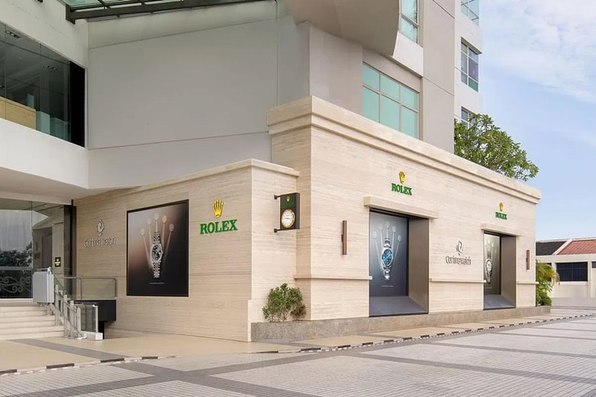 新近装修的劳力士槟城Gurney Plaza店面。（图/商家提供）