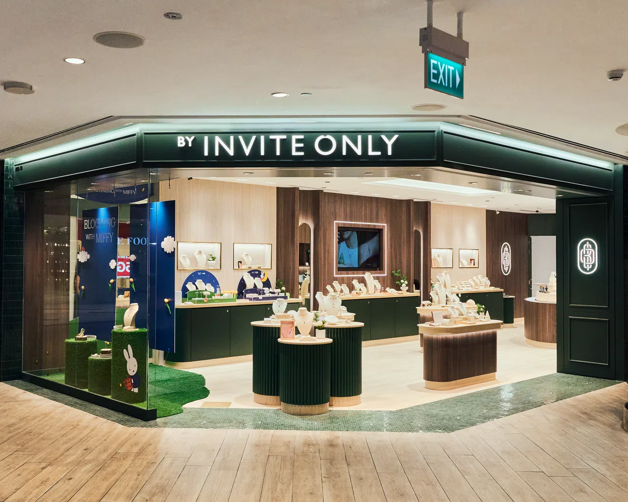 By Invite Only位于来福士城的精品旗舰店。（品牌提供）