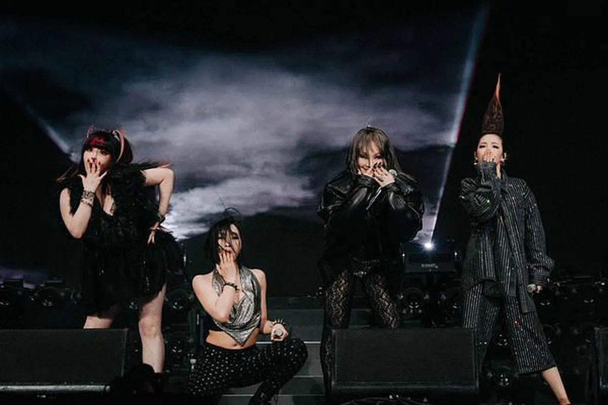2NE1时隔7年在美国Coachella 音乐节上惊喜合体。（互联网）