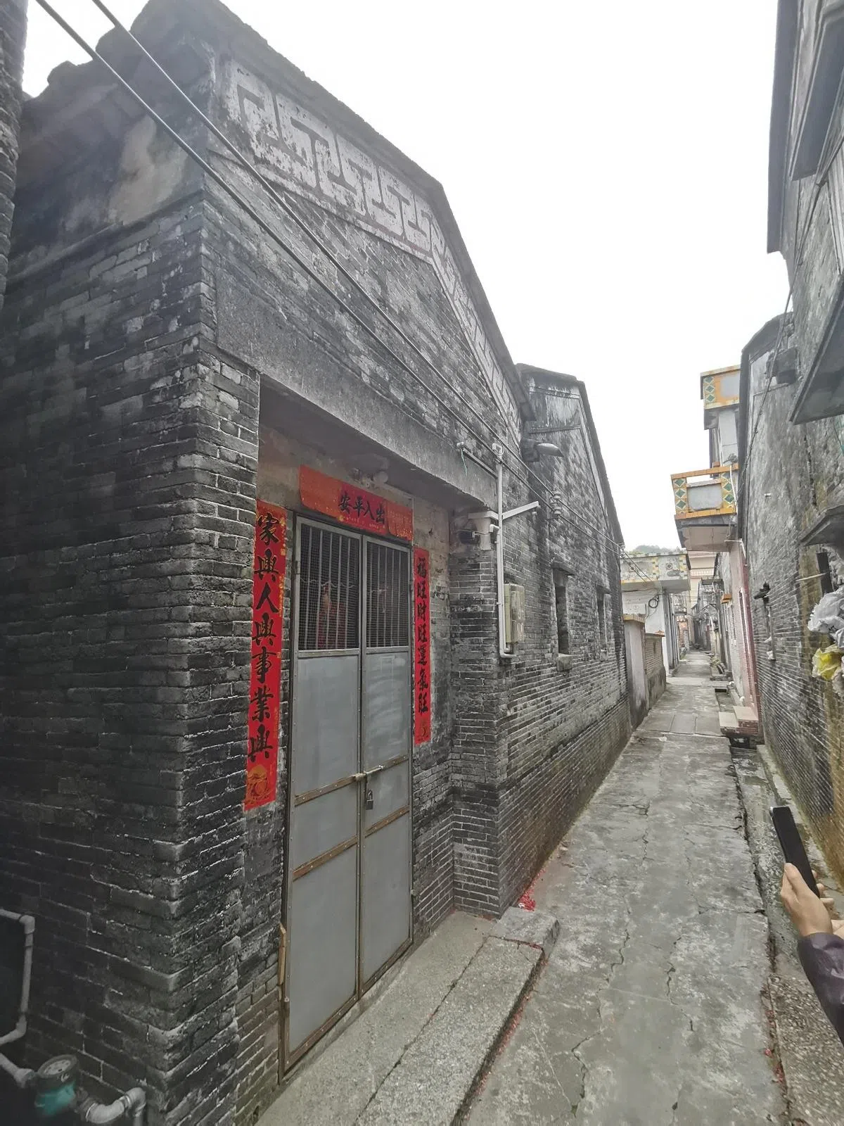 位于广东台山的黃亚福祖居外观。（庾潍诚、李彦佚提供）
