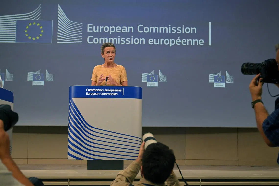 欧盟委员会副主席维斯塔格（Margrethe Vestager）9月10日在布鲁塞尔欧盟总部举行新闻发布会上，宣布欧盟最高法院对苹果做出的裁决。（法新社）