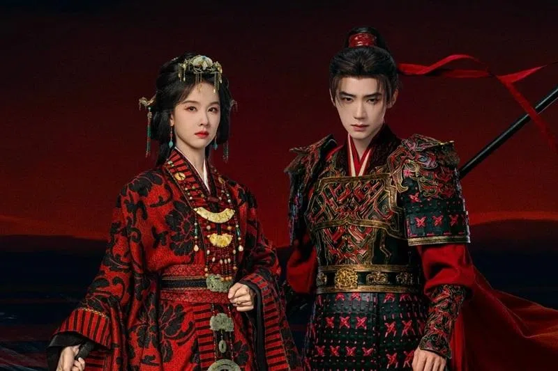 陈都灵（左）和周翊然主演的《翘楚》，融合权谋、武侠和爱情元素。（互联网）