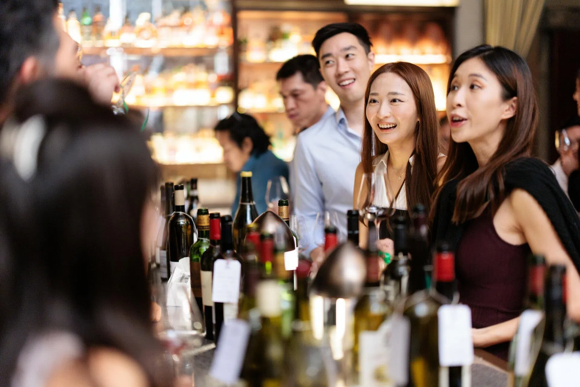 亚洲葡萄酒评鉴发布会品酒现场。（亚洲葡萄酒评鉴提供）