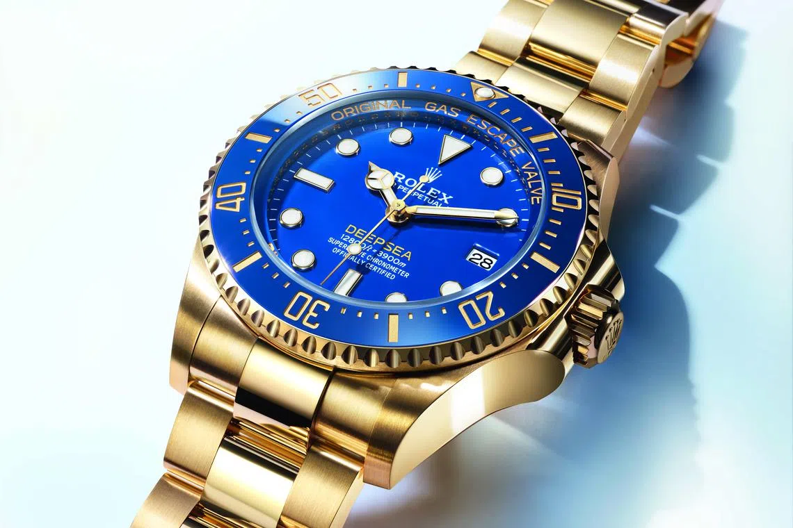 重322克的18K黄金版Deepsea深海潜水表是劳力士有史以来最重的腕表。（劳力士提供）