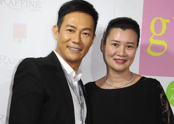 张兆辉与太太结婚28年。（互联网）