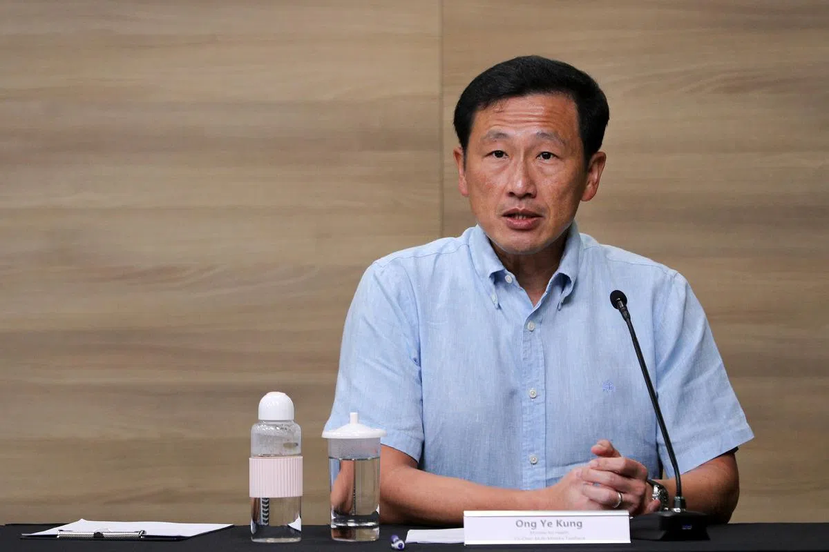 卫生部长王乙康于7月8日在IG直播中指出，已接种疫苗者有可能要打追加剂。（档案照）