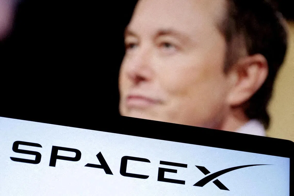 目前全球最大的私人公司之一SpaceX正筹备首次公开募股计划，融资规模可能高达500亿美元，而Fundrise Growth Tech Fund就拥有它的部分股权。（路透社）