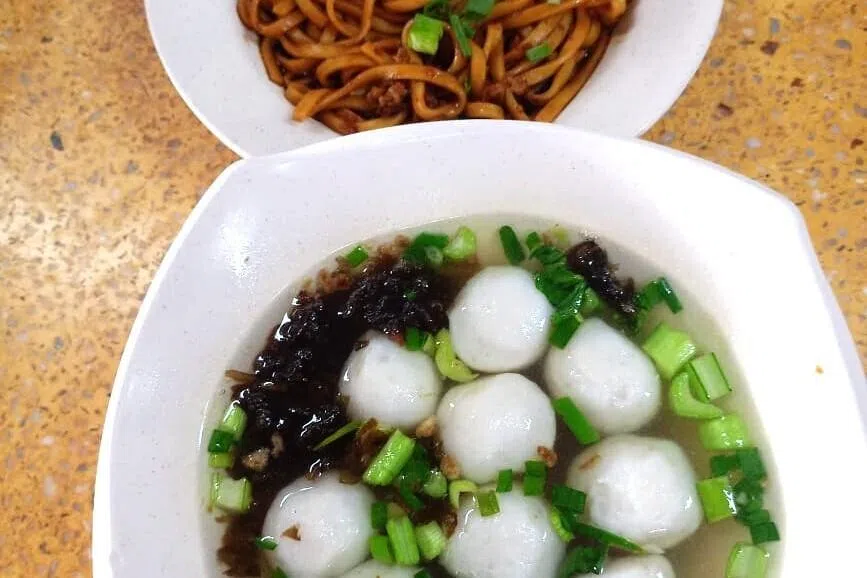 永平的手工西刀鱼丸面是不能错过的当地美食之一。（受访者提供）