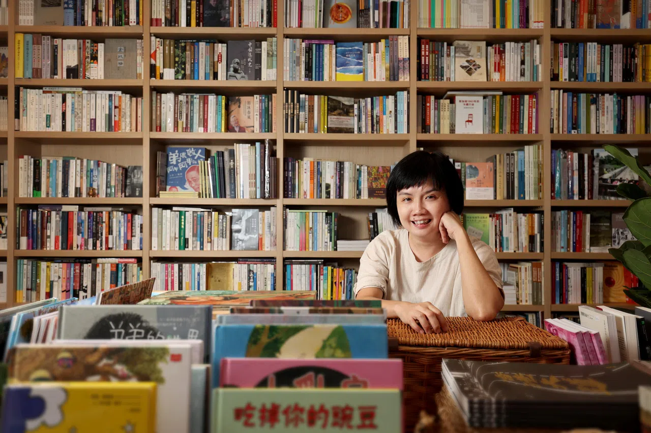 城市书房创办人陈婉菁近年力求为本地文学新人圆出版第一本书的梦想。（档案照）