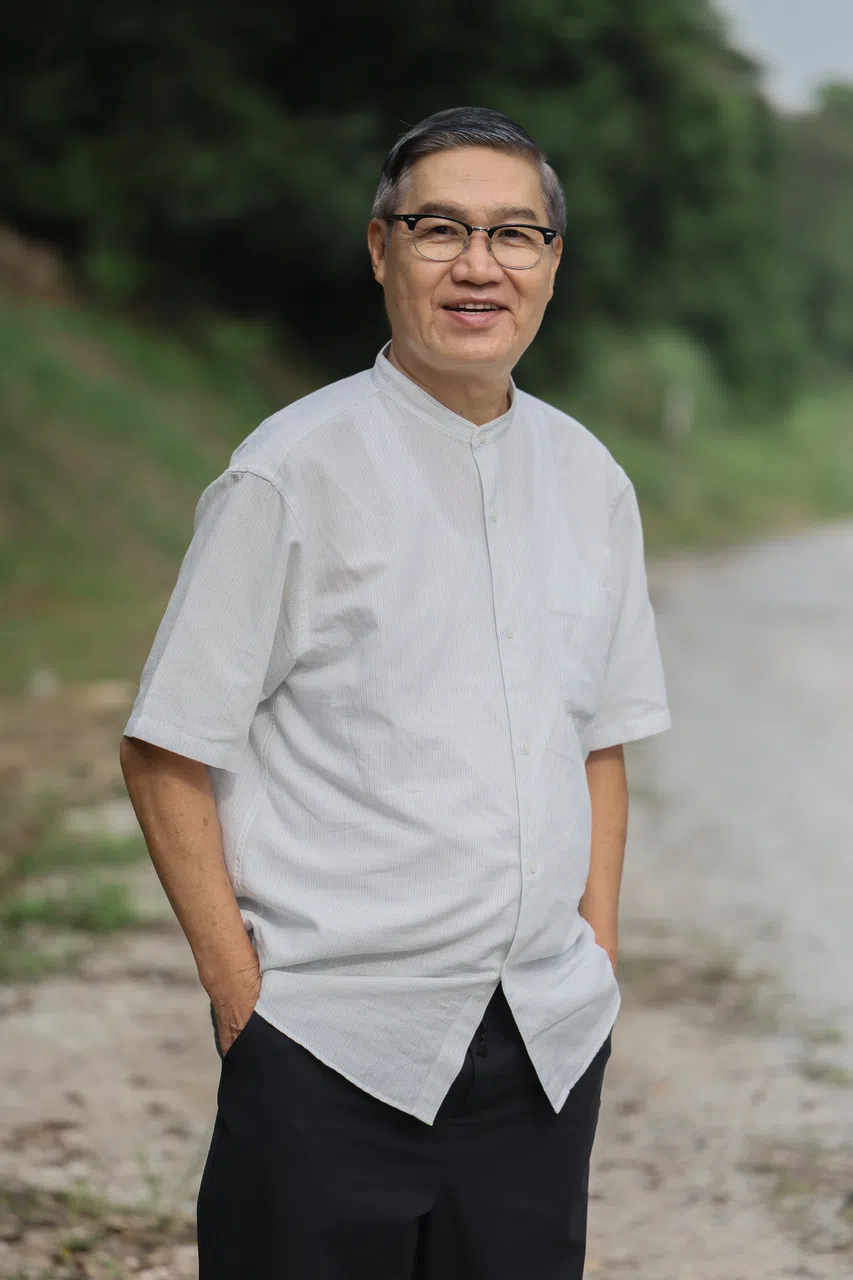 67岁的李文海目前过着规律简单的半退休生活。（龙国雄摄）