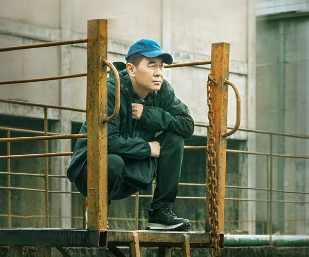 陈建斌的角色沉着老练，办案时喜怒不形于色。（互联网）