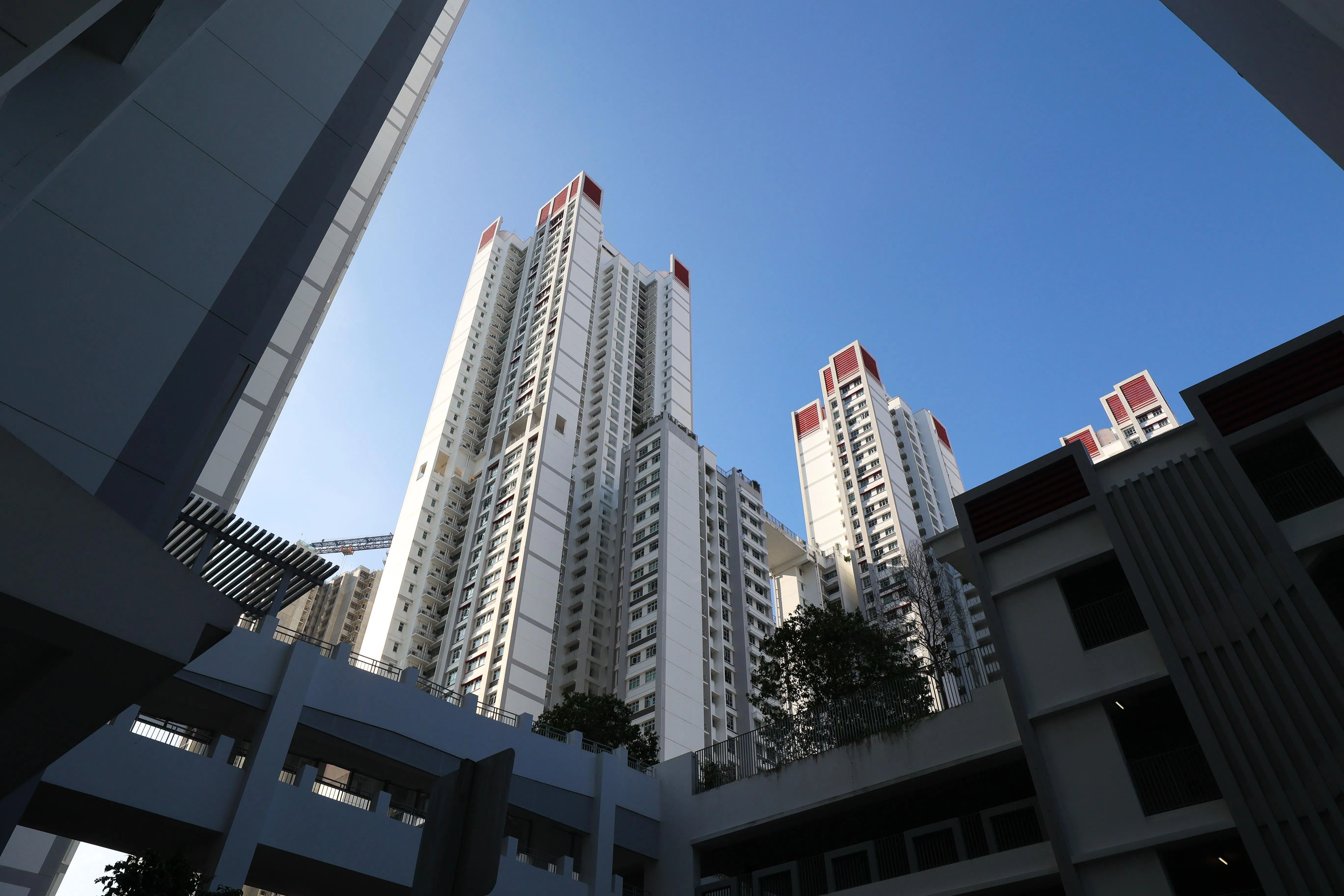 亨德申路City Vue@Henderson一个五房式组屋单位，在今年4月以超过172万元易手，刷新组屋转售价纪录。（档案照片）