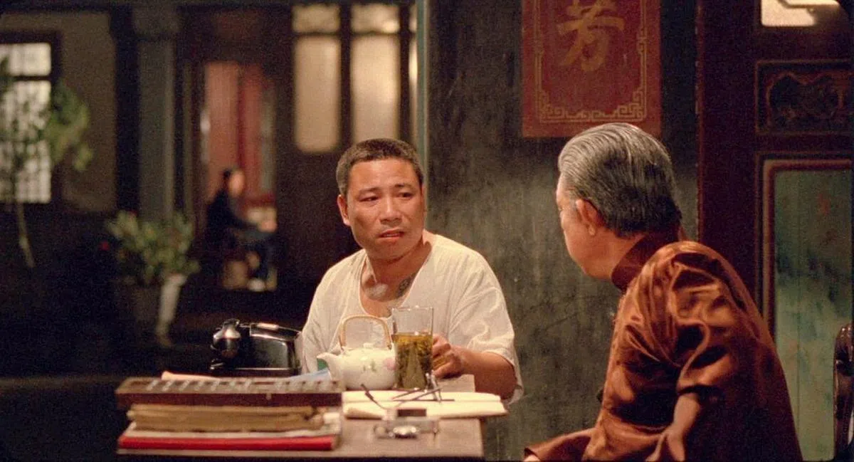 陈松勇1989年在侯孝贤执导的《悲情城市》中饰演林文雄（左）一角。（互联网）