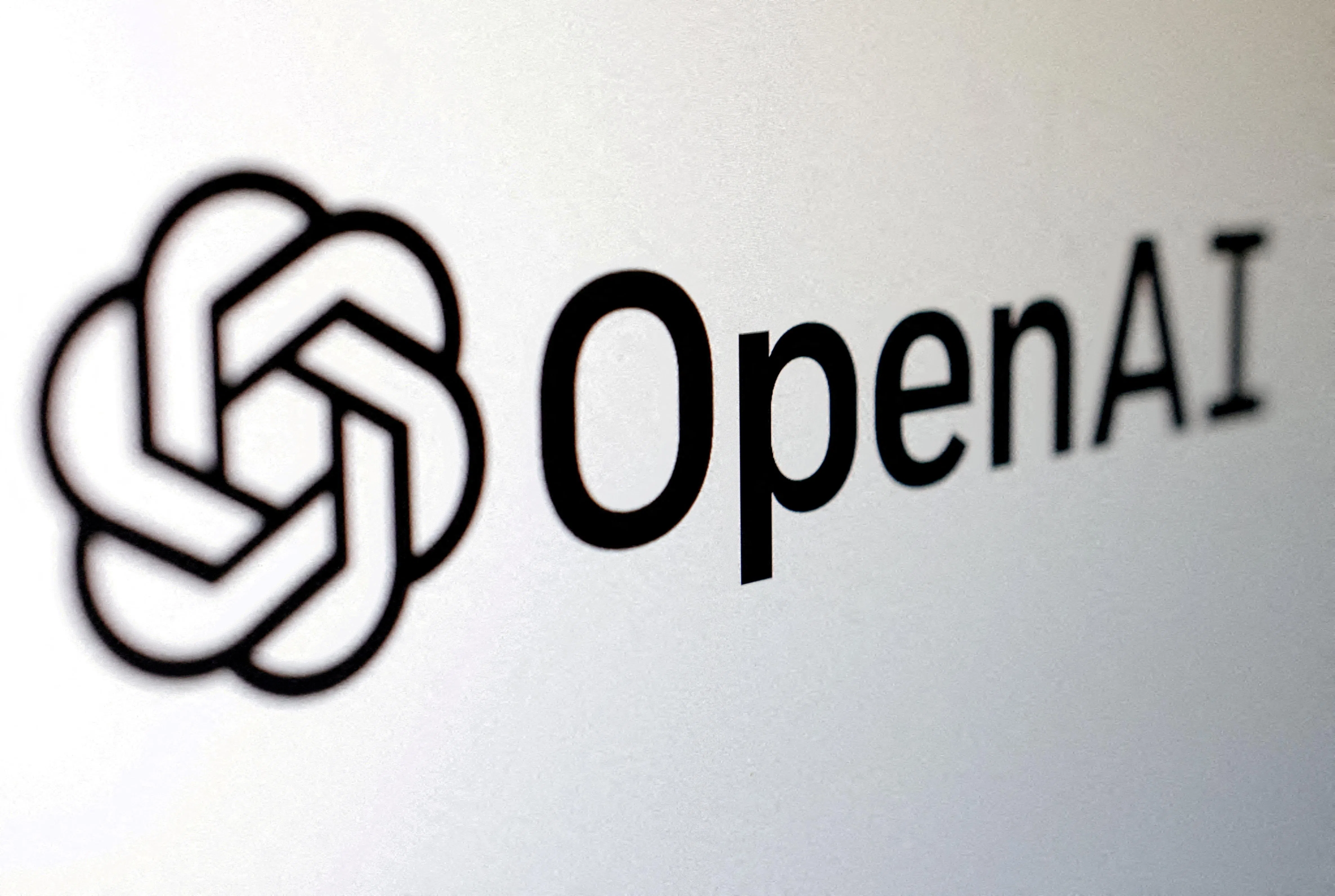 美国科技公司OpenAI在2022年11月首次推出人工智能聊天机器人ChatGPT，轰动全球科技界。（路透社）