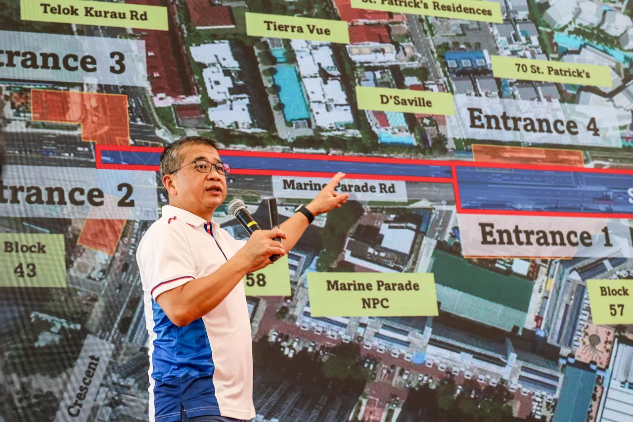 文化、社区及青年部长兼律政部第二部长唐振辉在路演活动上除了介绍汤东线马林台和实乞纳地铁站的设施，也谈及了如切区接下来的计划。（关俊威摄）