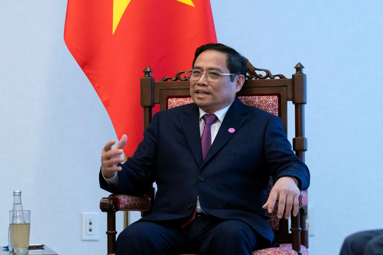 越南总理范明政强调，优先消除企业面临的困难，在促进增长的同时确保宏观经济稳定。照片摄于2022年，范明政当时在美国访问。（路透社）