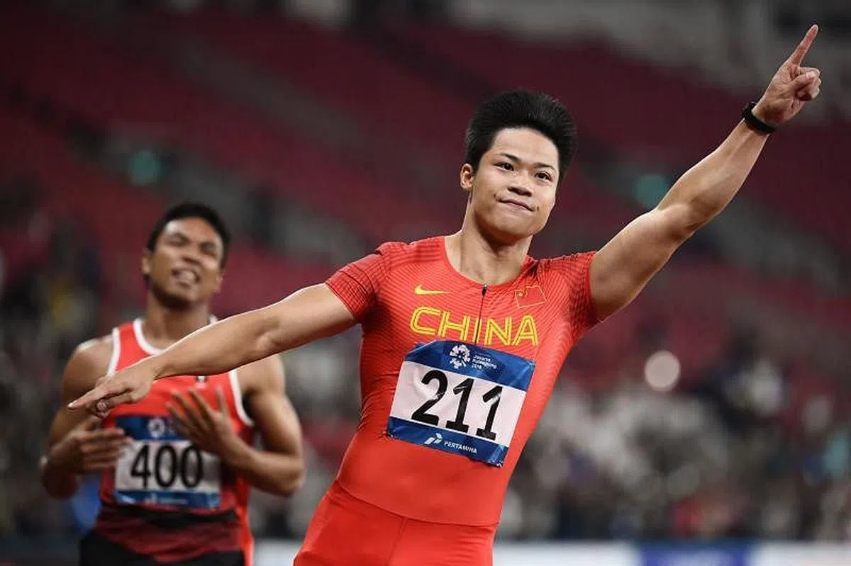 中国短跑核心人物苏炳添因避免奥运前夕受伤而在全国比赛中没有完全发力。（法新社）