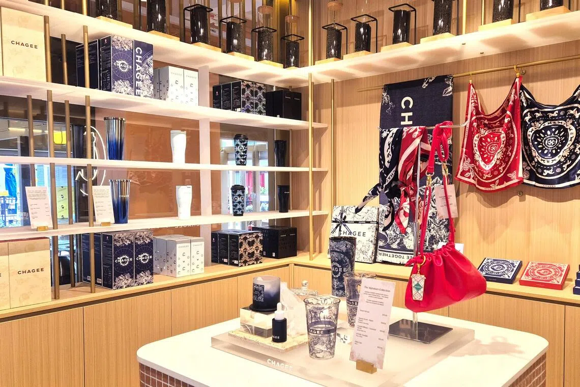 牛车水概念店是本地首家辟有专属零售空间的门店。（陈爱薇摄）