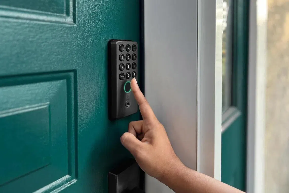 igloohome Deadbolt Go智能门锁可配搭Apple Watch或Siri使用。（商家提供）