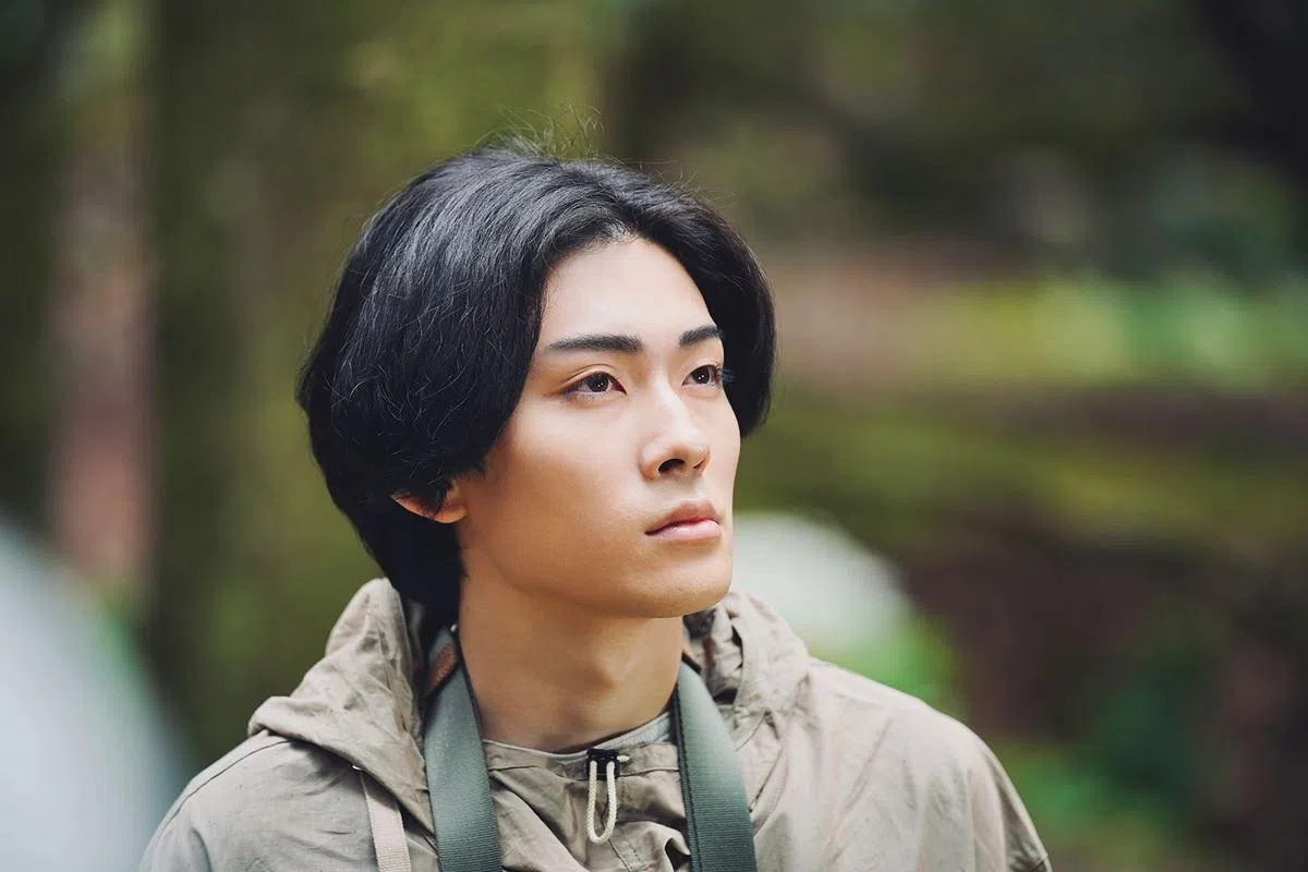 市川染五郎诠释苦无家族天赋最后走上悲剧之路的少年，演技自然。（互联网）
