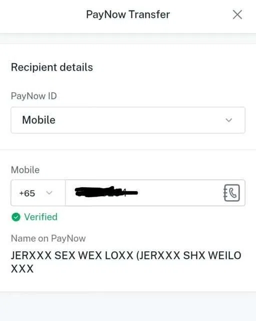 有姓“See”的网民调侃，全家的姓氏如今已是儿童不宜。（取自慈母舰）