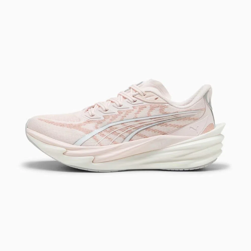 Puma Deviate NITRO 4 Running Shoes Women（PUMA提供）