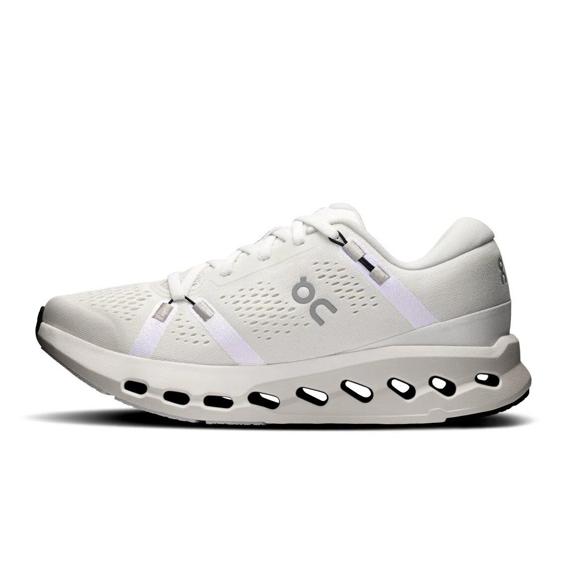adidas Adizero EVO SL Shoes（On提供）
