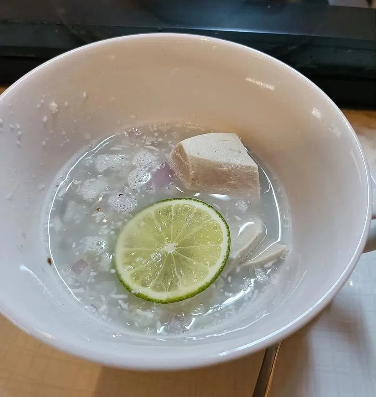 金枪鱼汤是马尔代夫经典美食之一。（黄亿敏摄）