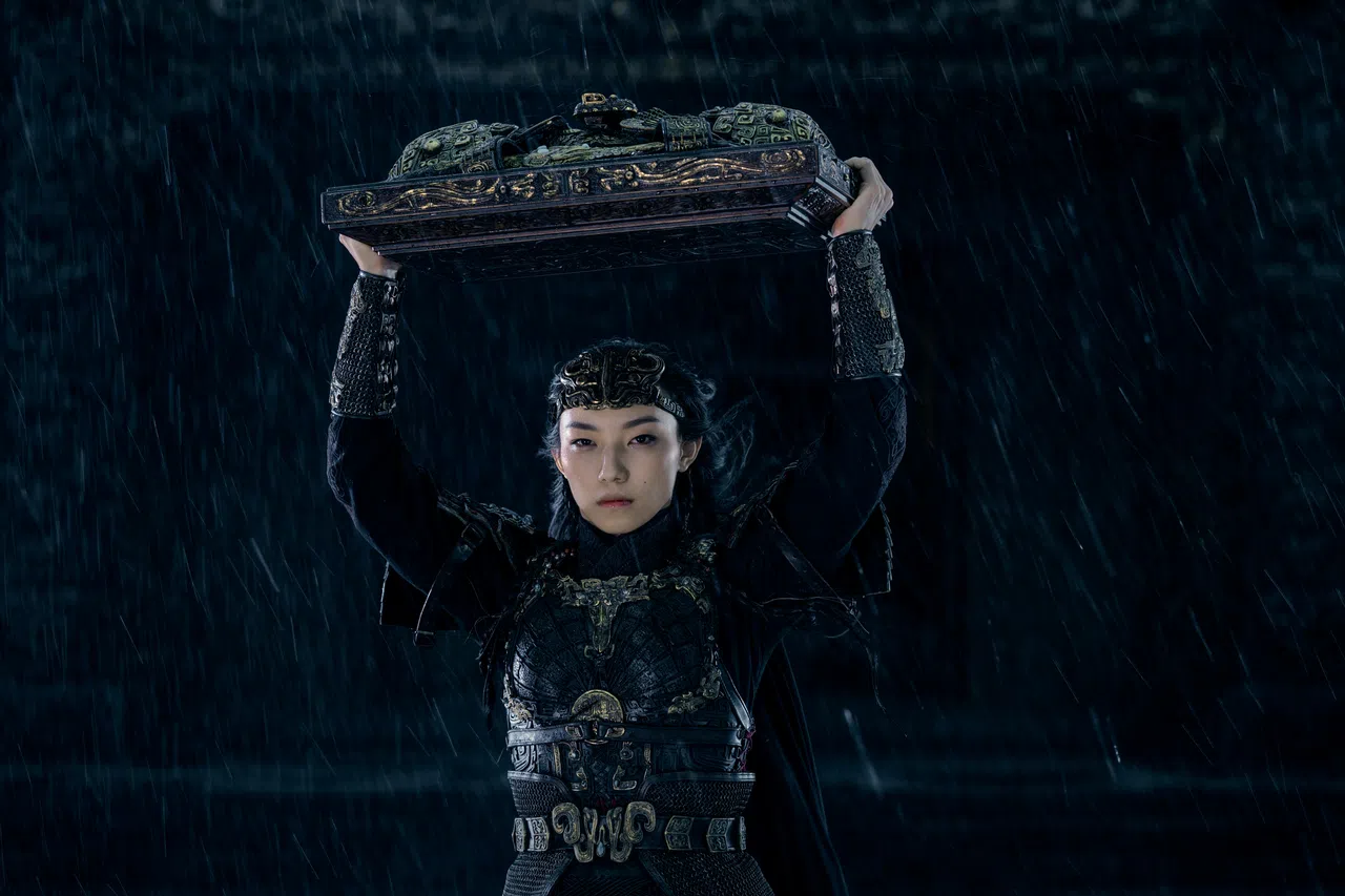 那尔那茜在《封神第二部：战火西岐》中饰演女中豪杰邓婵玉，表现非常亮眼。（mm2提供）