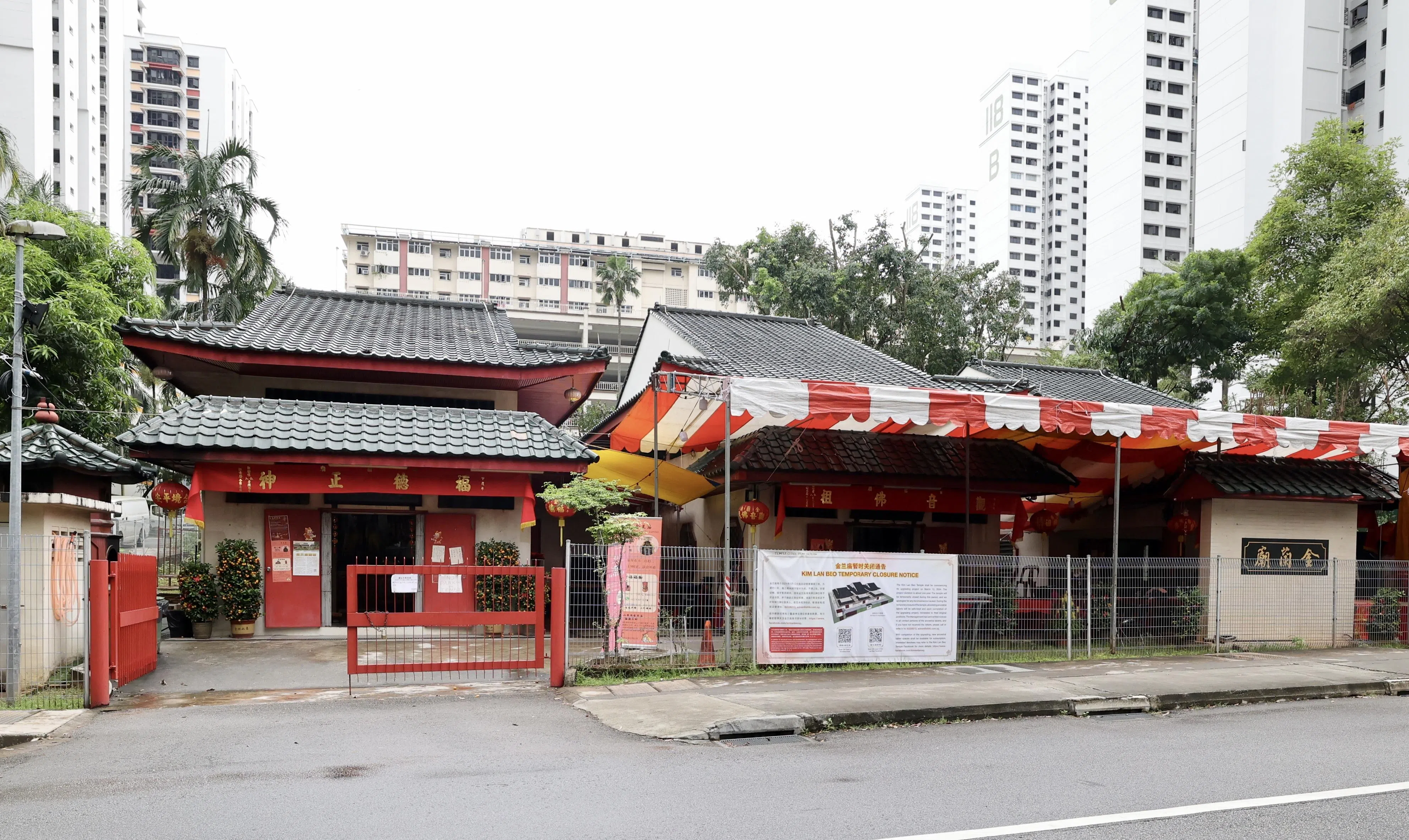 落户金殿路近40年的金兰庙将关闭一年，展开全面的修复翻新工程。（邬福梁摄）
