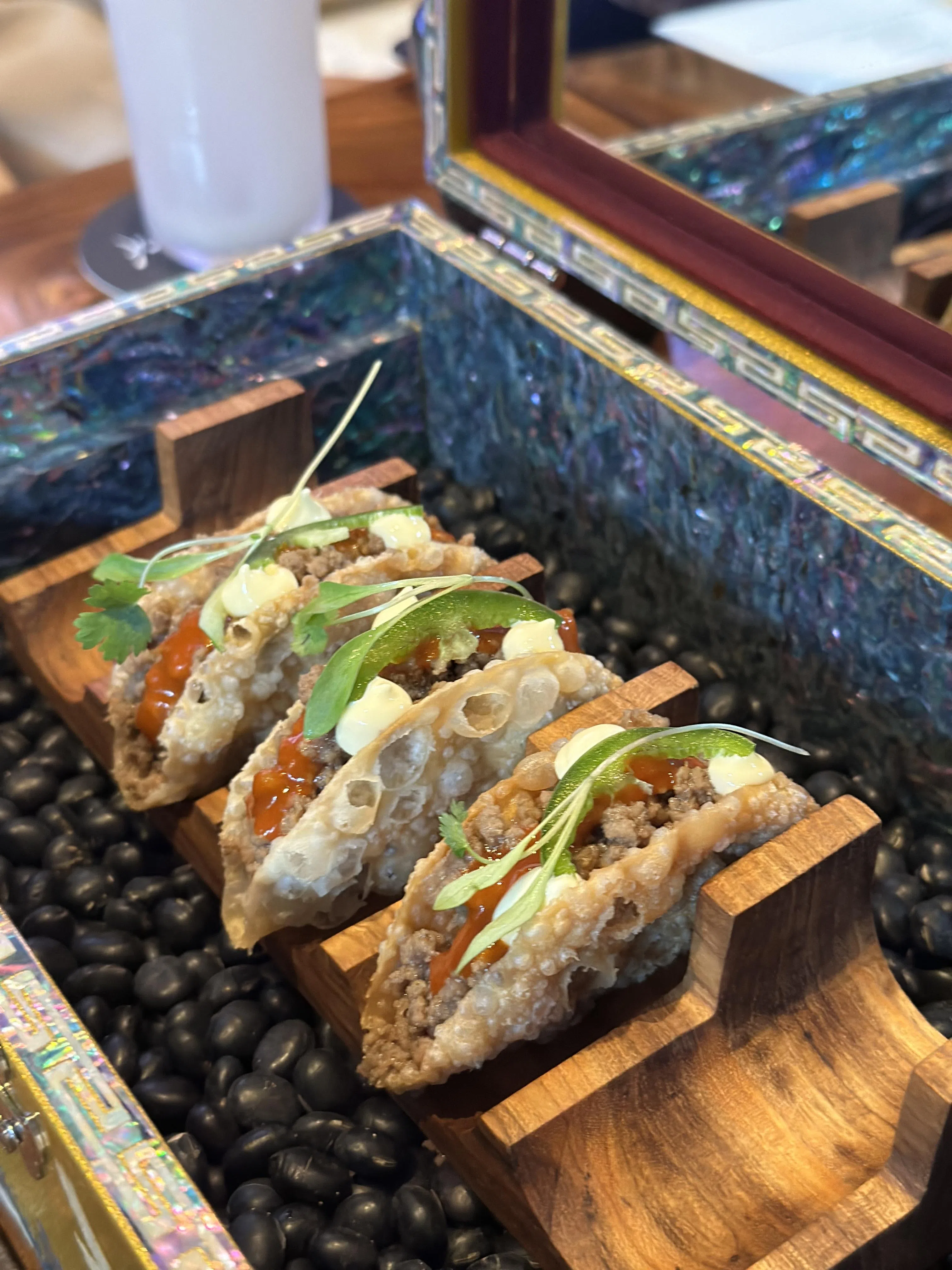 和牛墨西哥卷饼将和牛的细腻与墨西哥卷饼的丰富味道完美融合。（叶晓虹摄）