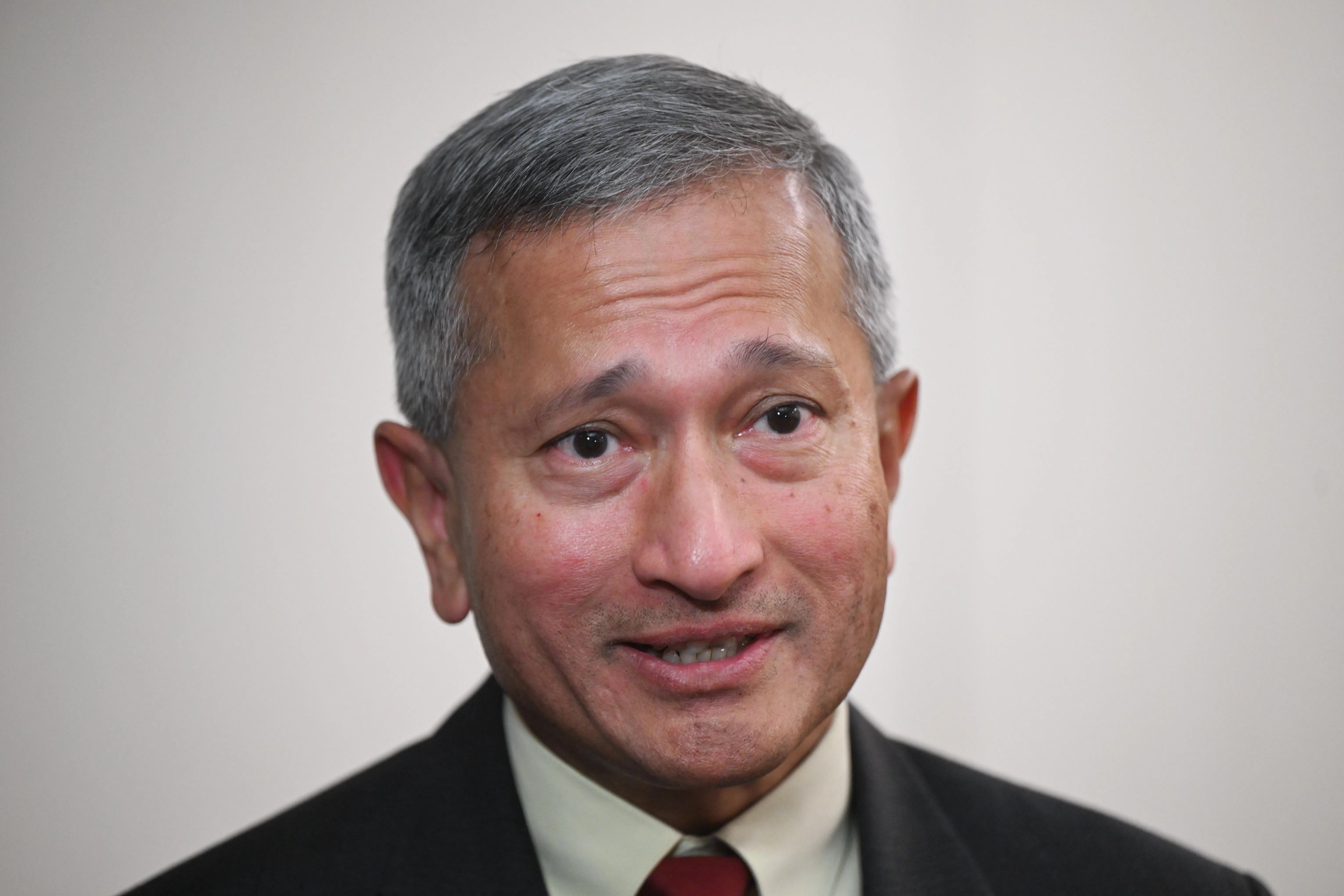 外交部长维文医生积累了深厚的外交知识，并建立了广泛的人脉关系网。黄总理说，在外部环境变得越来越复杂时，这种经验非常关键。（档案照片）