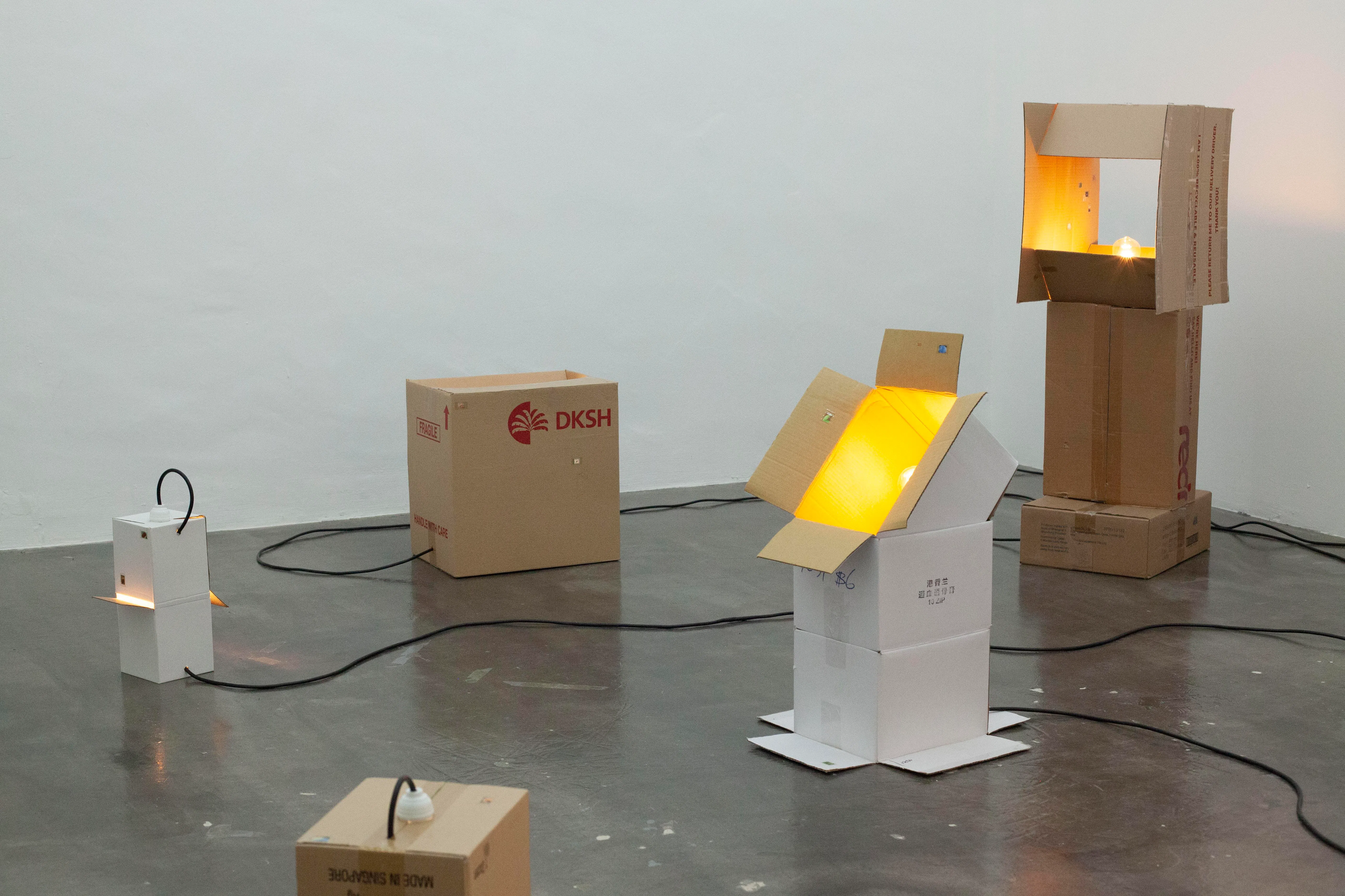 赖宇通2020年在逗号空间的个展作品。（受访者提供）