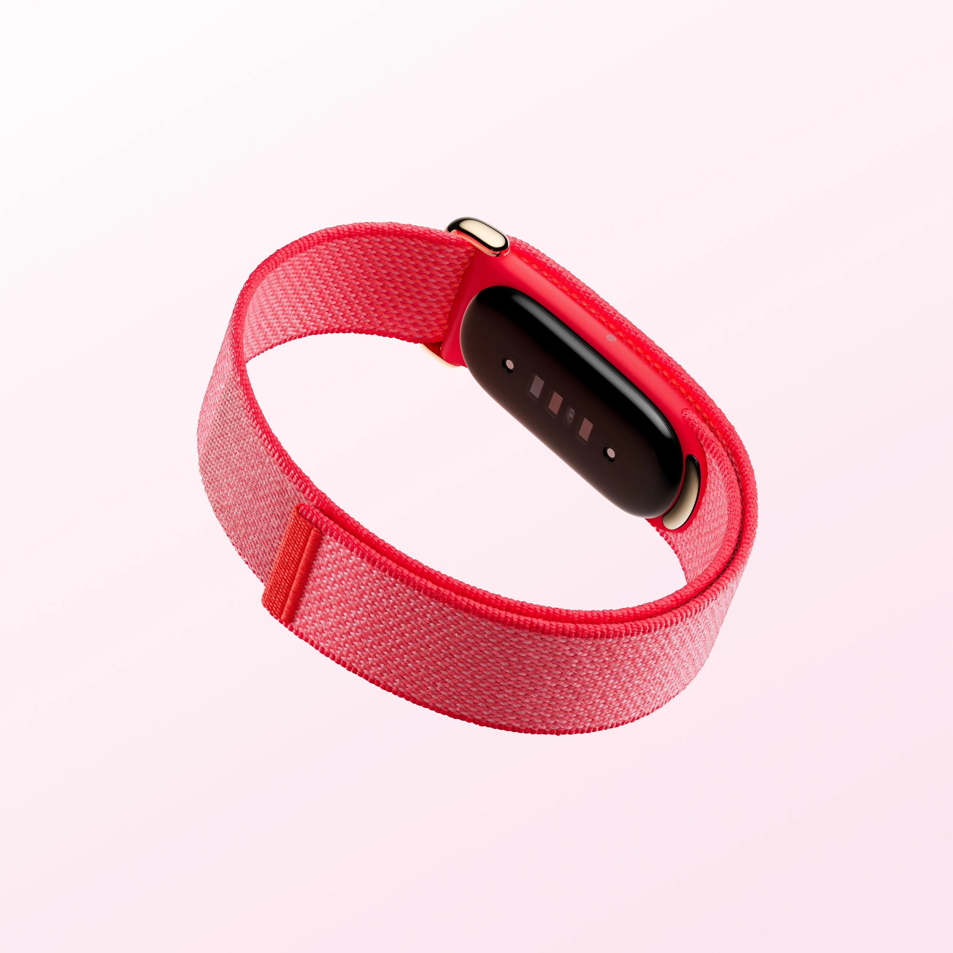 Fitbit Air机身重5.2克，搭配腕带后总重量仅12克。（厂商提供）