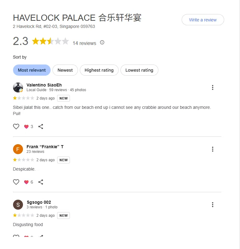 事发后，疑似涉事餐馆的谷歌页面被打上大量负评。（谷歌地图截图）