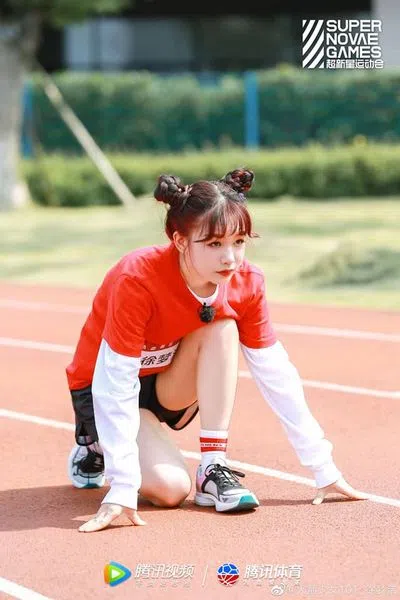 徐梦洁参加《超新星运动会》，奠定女飞人形象。（互联网）