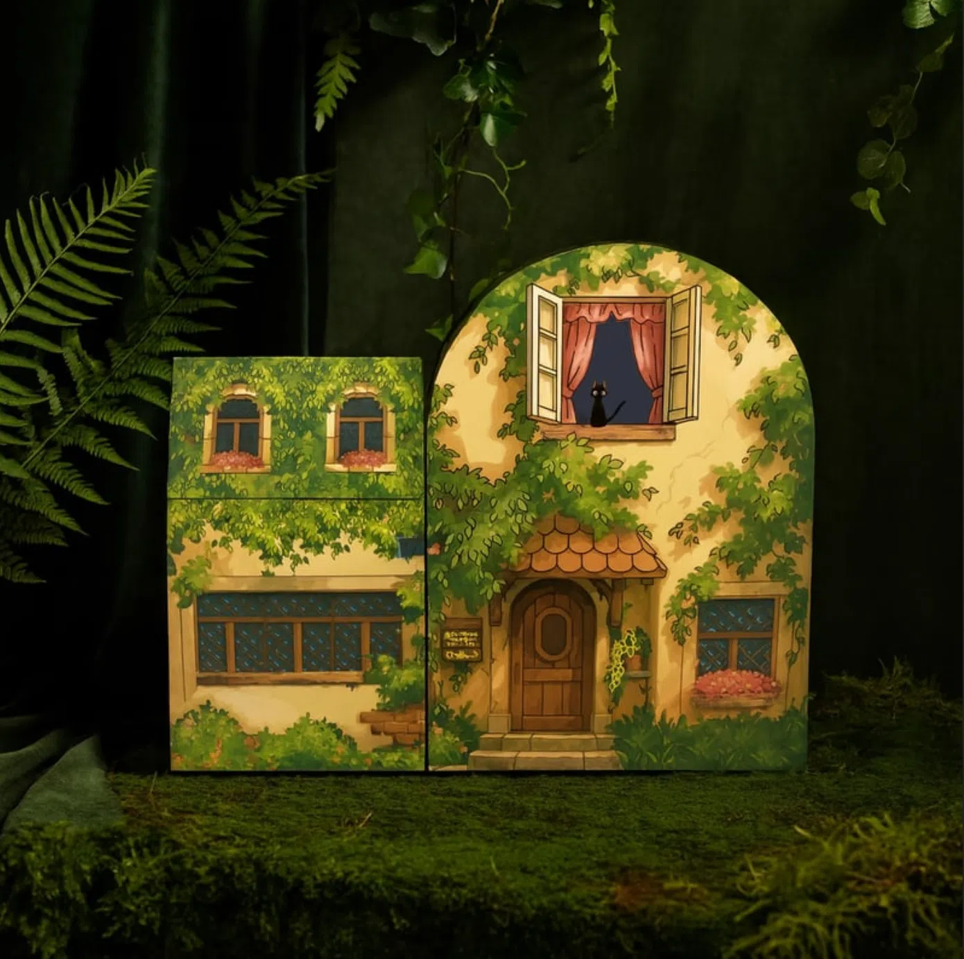 从魔女宅急便获得灵感的“小屋”，熟悉动画的人都会认出窗口的那只小黑猫。（取自Pinkteaspoon.com）