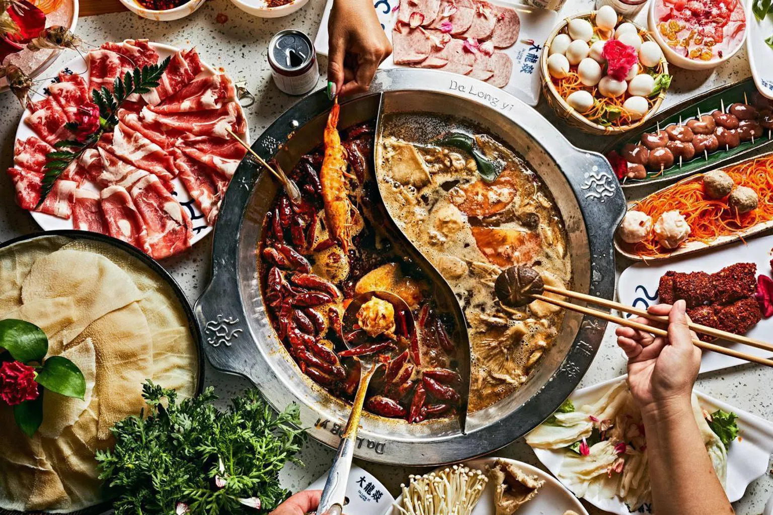 丝绸之路不仅是古代东西方文化交流的桥梁，也是美食交汇的通道。（图/商家提供）