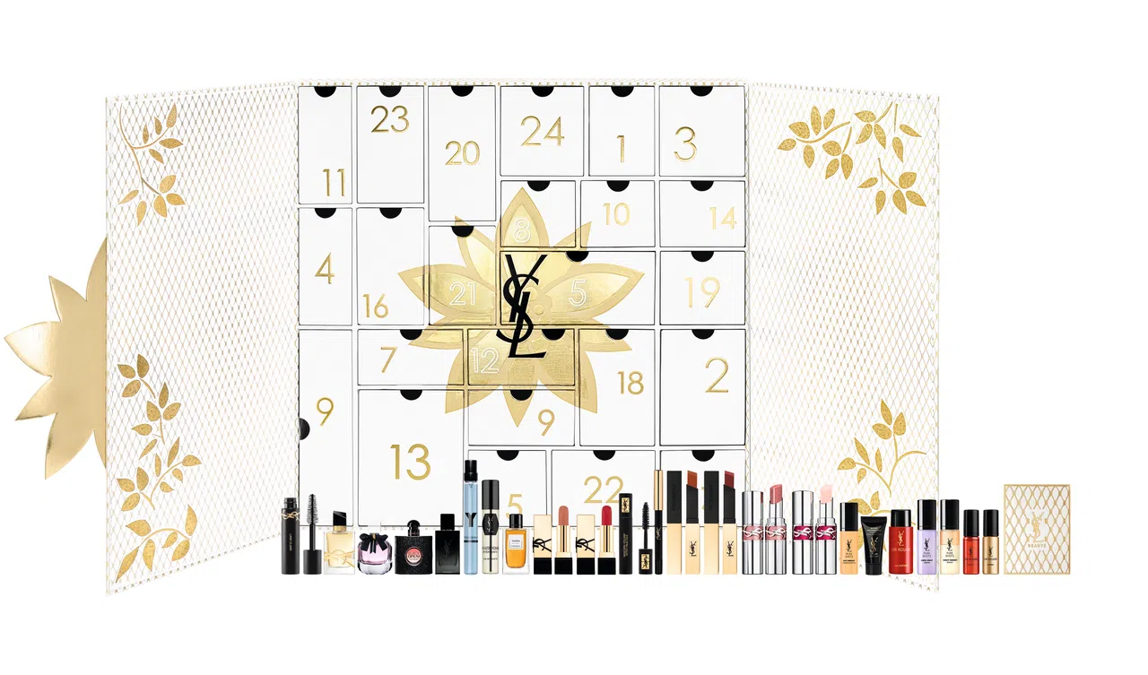 YSL圣诞倒数日历里的24件神秘礼物全曝光。（YSL Beauty Singapore提供）