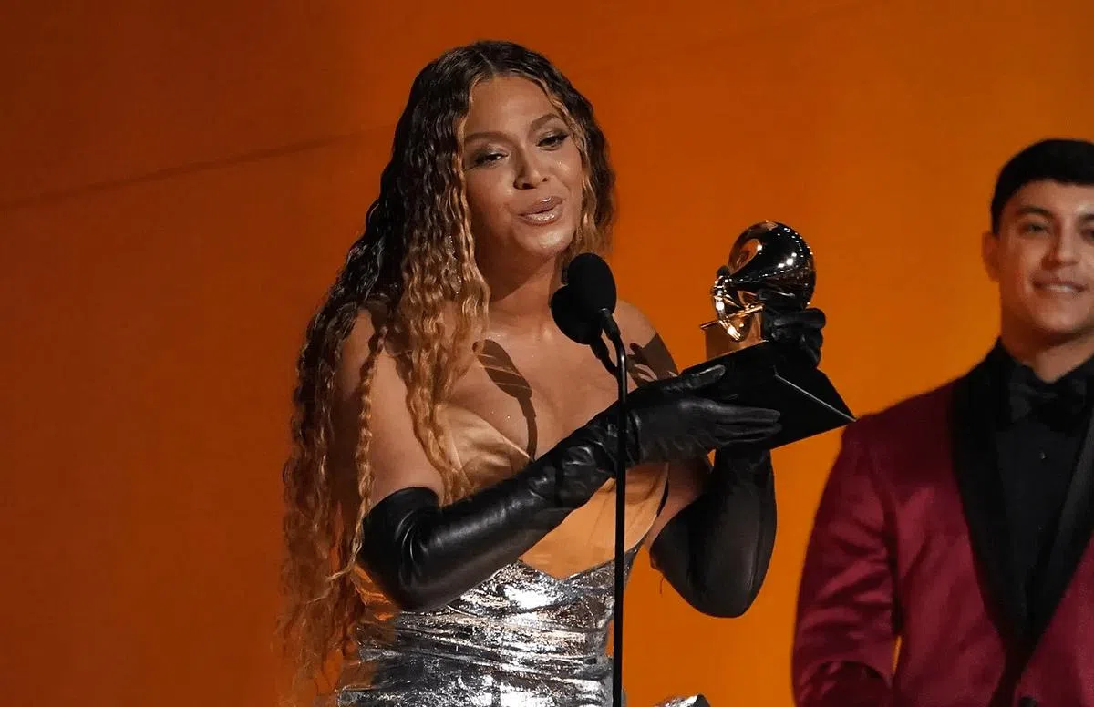 Beyonce是史上获得最多格莱美奖的人，她共有32座。（互联网）
