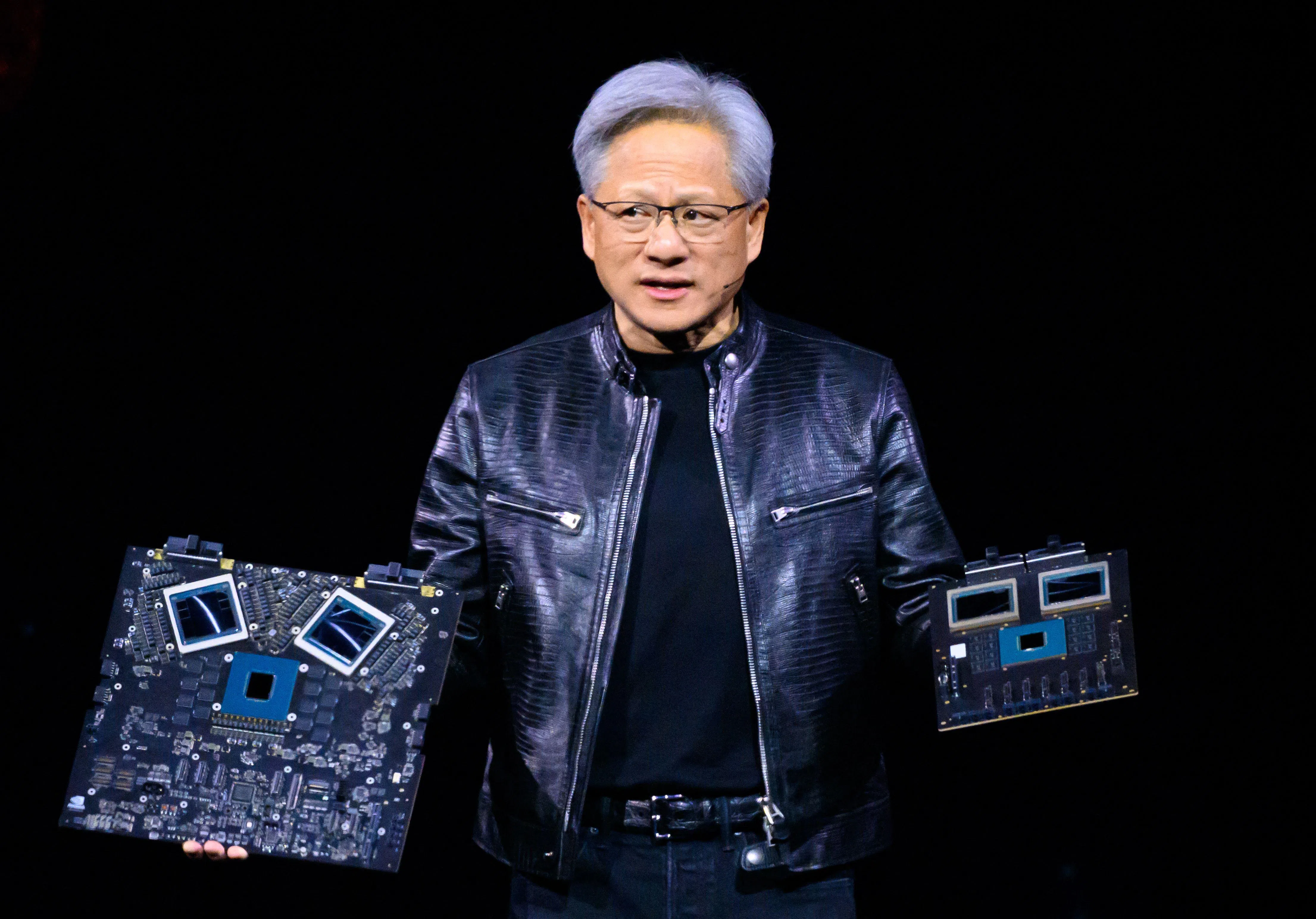英伟达创始人兼首席执行官黄仁勋在公司年度技术大会上发表主题演讲。（法新社）