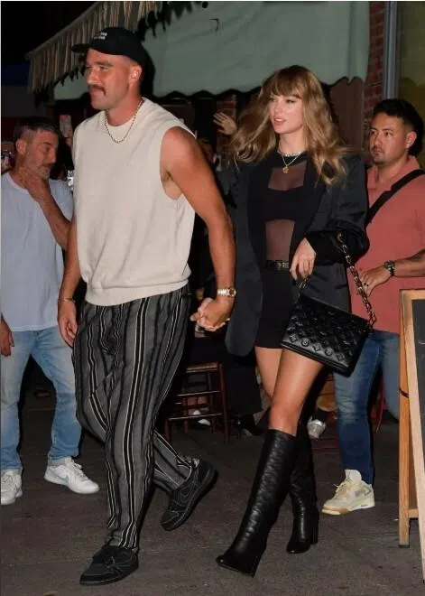 Taylor Swift（泰勒丝）与Travis Kelce（特拉维斯凯尔西）被传签有婚前协议。（互联网）