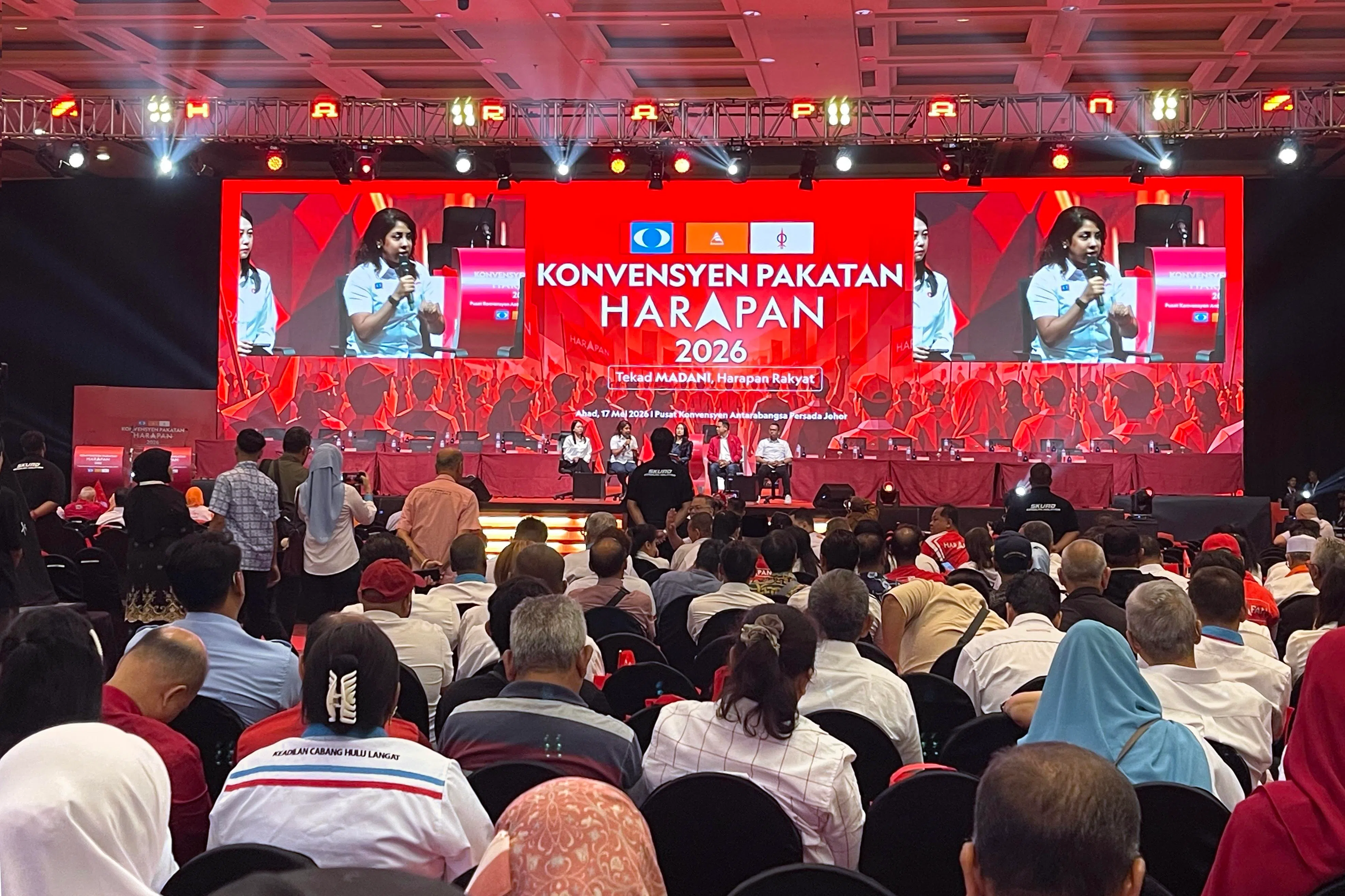 希盟三党约8000名代表出席了大会。（苏俊翔摄）