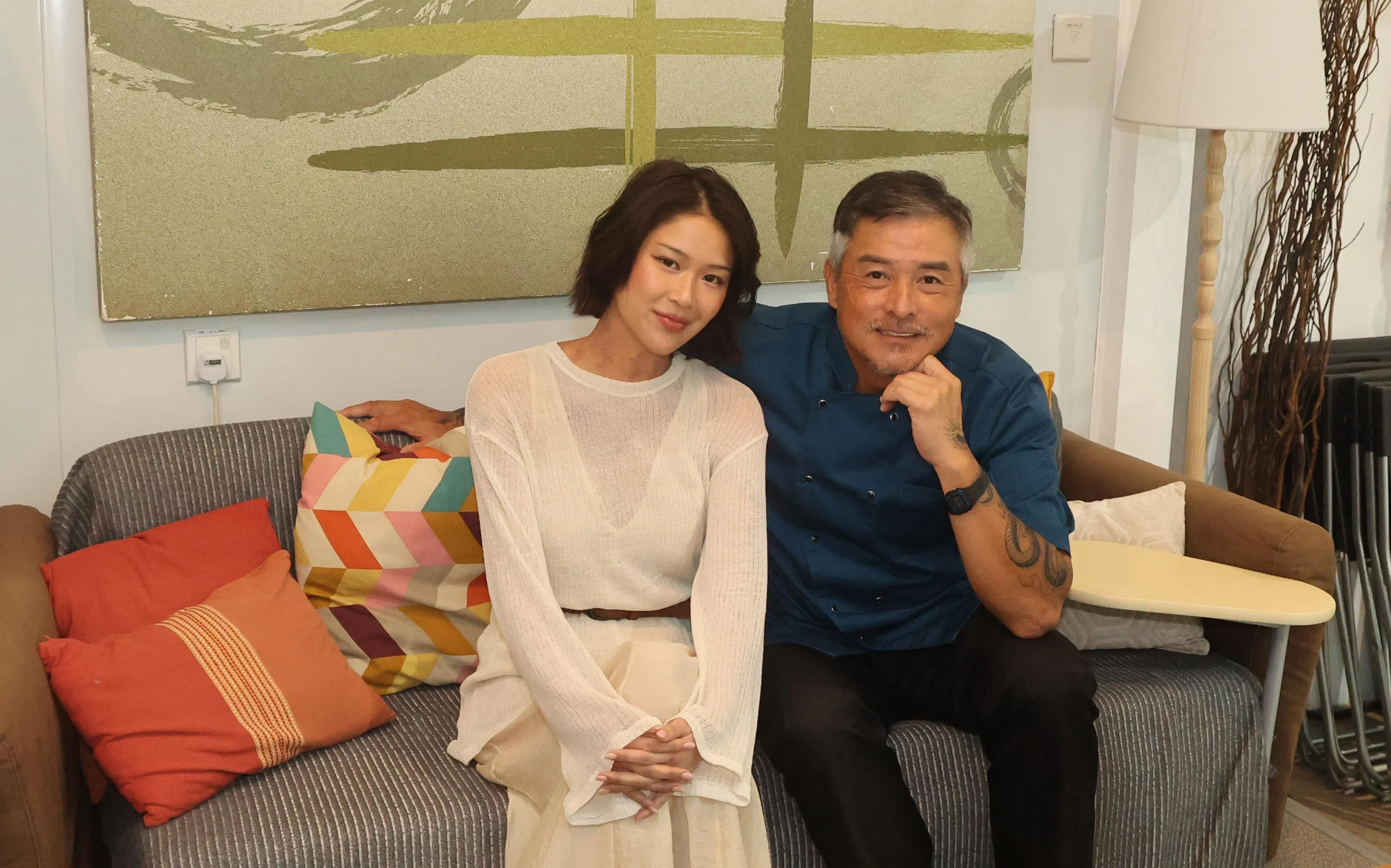 李铭顺（右）与陈一心（左）首次合作饰演父女。（邬福梁摄）