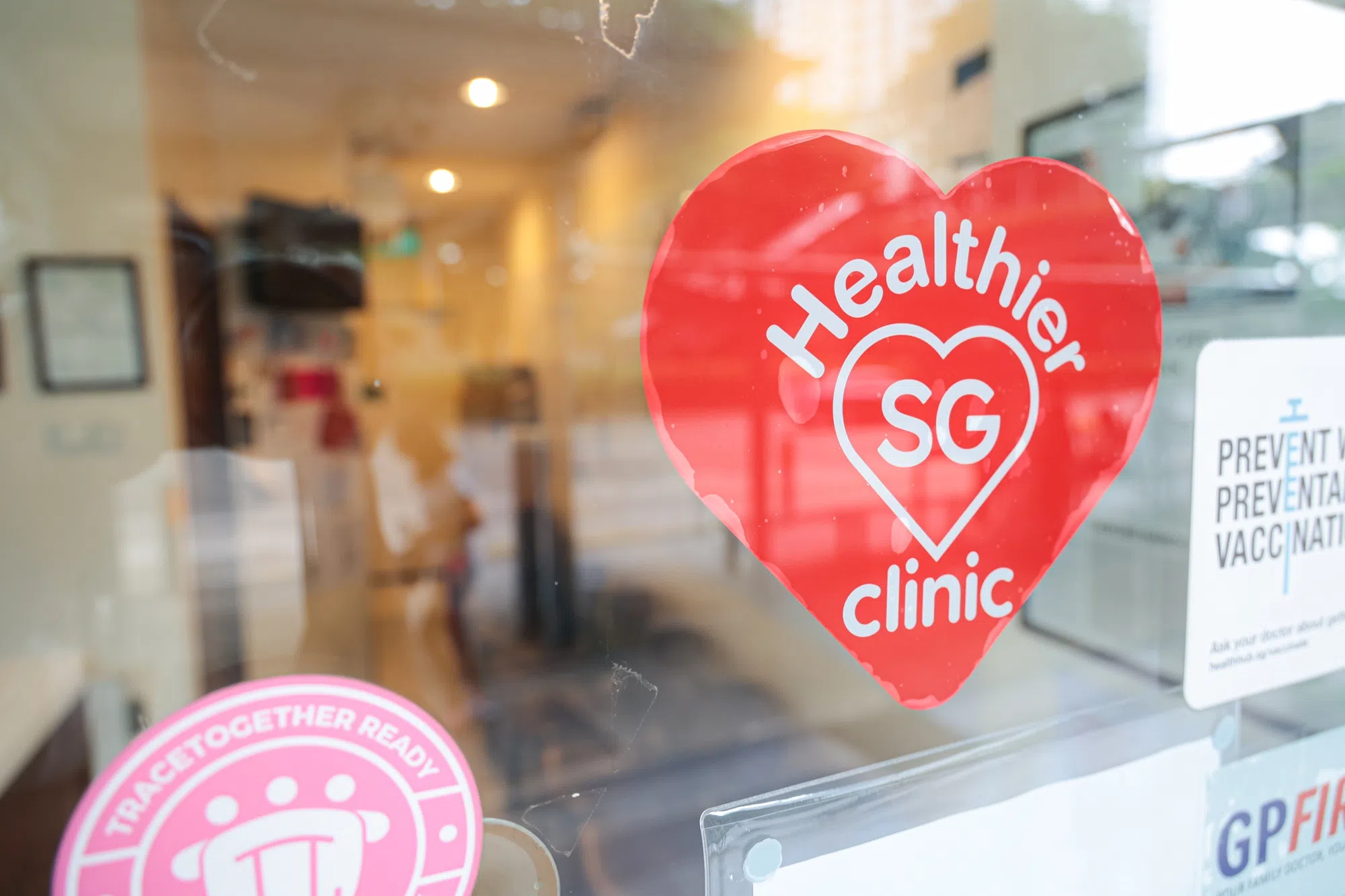 参加健康SG计划，并且是社保援助计划、立国一代或建国一代的持卡人，可以在自己选定的诊所，获得更多健康SG清单的慢性疾病药物津贴。（图/新报业媒体）