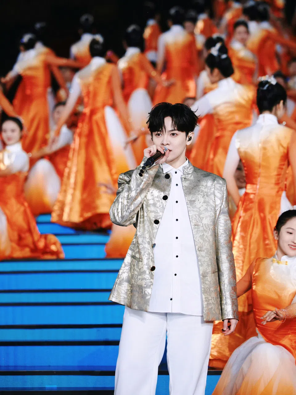尤长靖2025年首次登央视春晚，开年迎来事业的里程碑。（取自尤长靖studio微博）