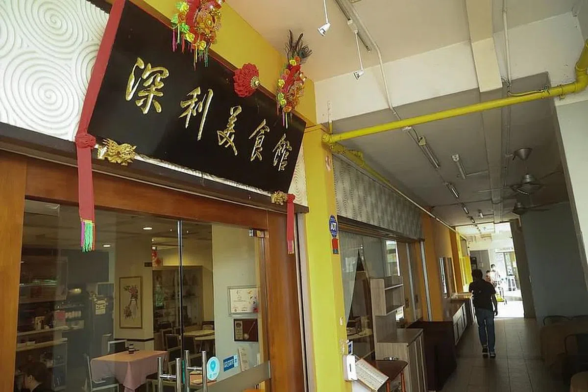 深利美食馆设在勿洛邻里。（蔡家增摄）